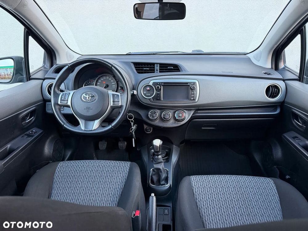 Toyota Yaris 1.33 VVT-i Style - 22