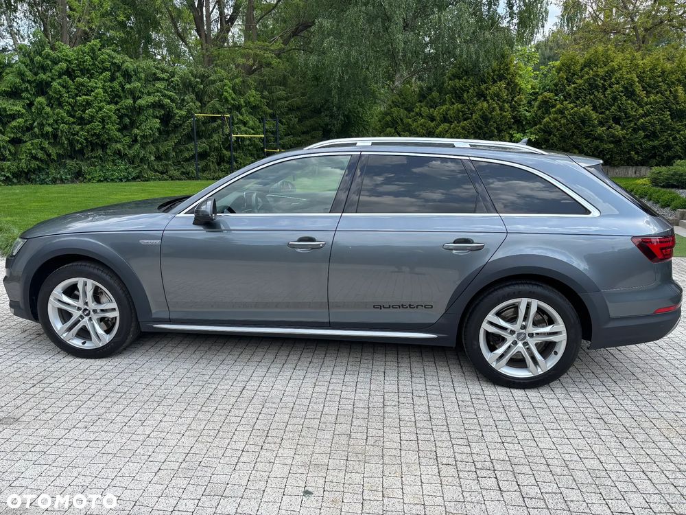 Audi A4 Allroad - 2