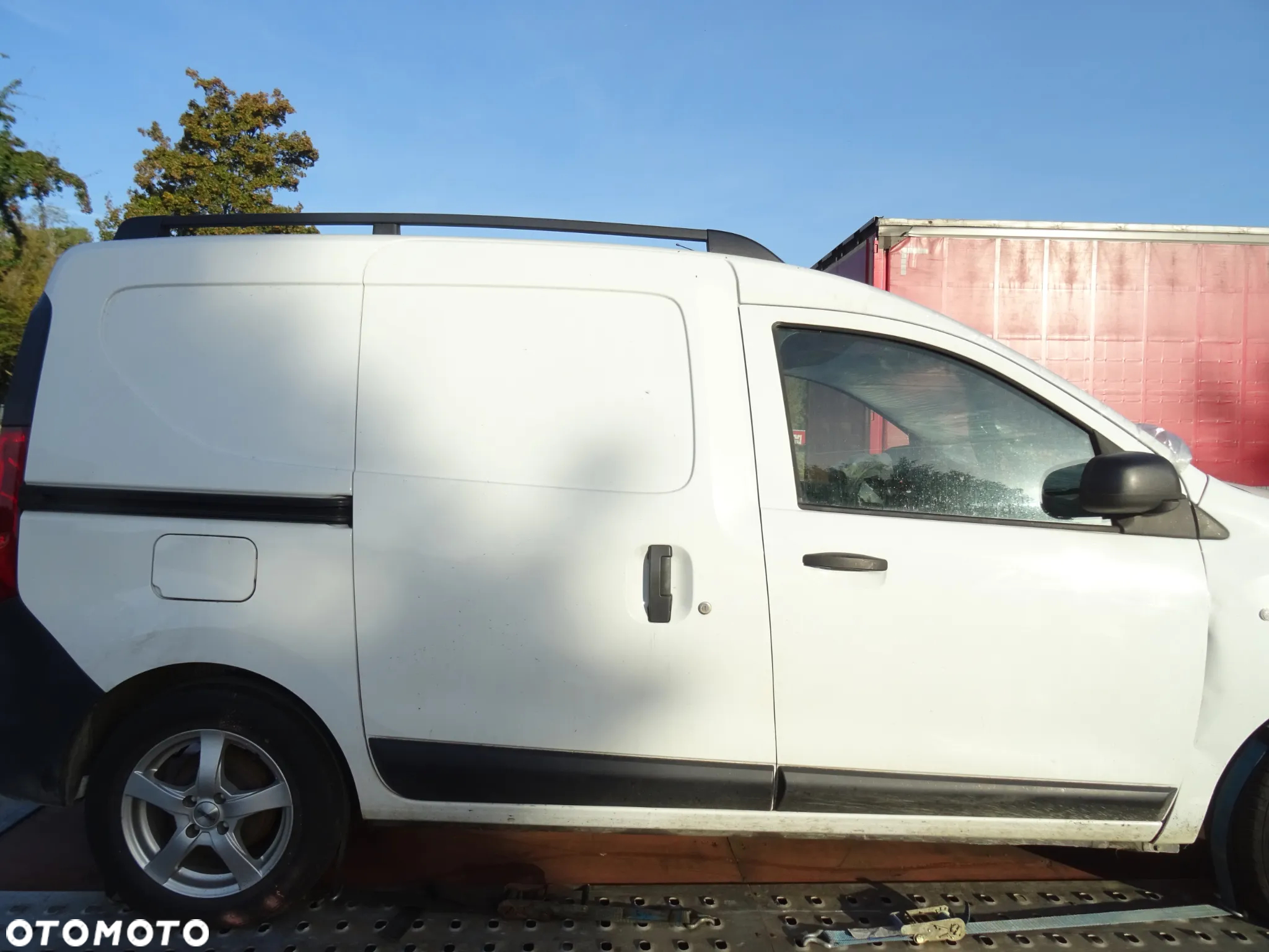 DACIA DOKKER LODGY SILNIK WYCIERACZKI CZESCI ROZNE PYTAC - 10
