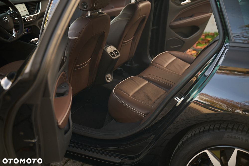Opel Insignia - 19