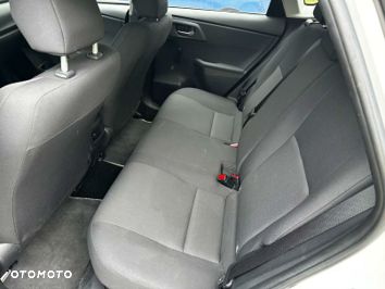 Toyota Auris - 10