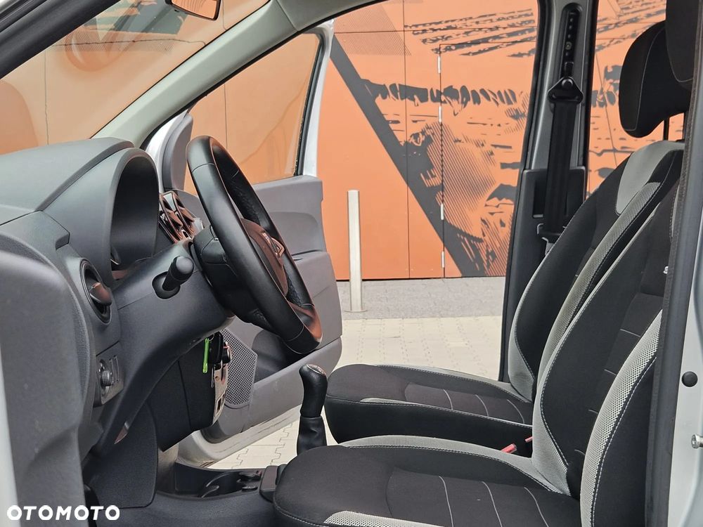 Dacia Dokker 1.6 SCe Stepway - 11