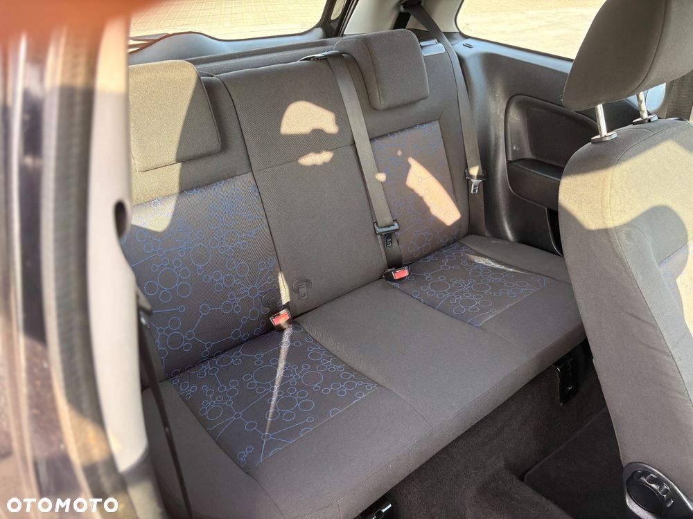 Ford Fiesta 1.3 Style - 11