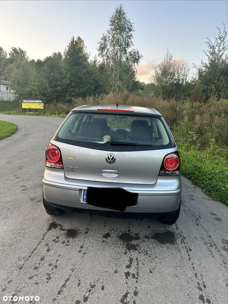 Volkswagen Polo - 4