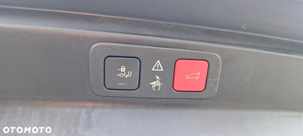 Peugeot 5008 BlueHDI 180 EAT8 Allure - 19