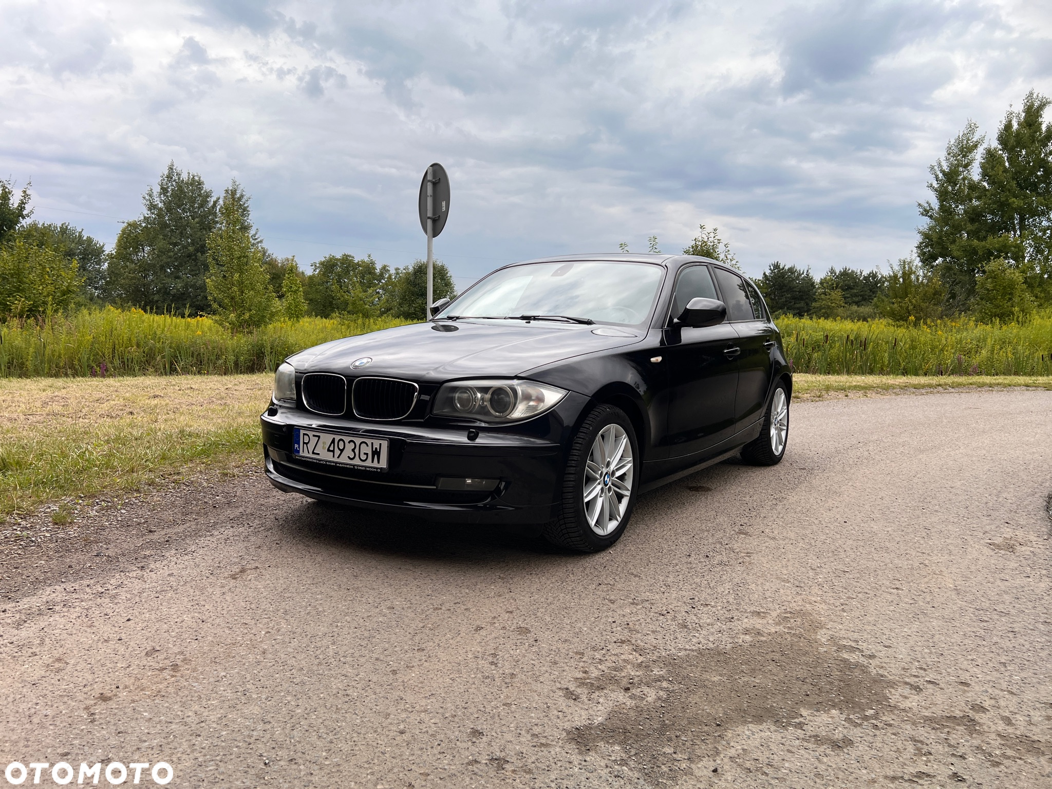 BMW Seria 1 123d DPF - 11