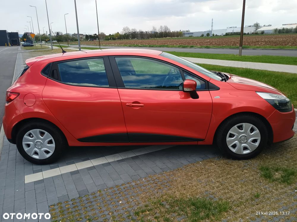 Renault Clio 1.2 16V Business - 3