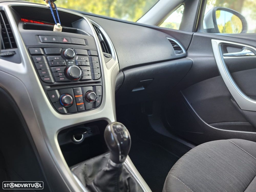 Opel Astra 1.4 Enjoy - 53