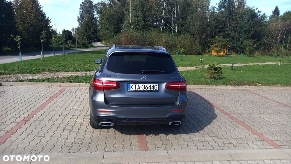Mercedes-Benz GLC - 16