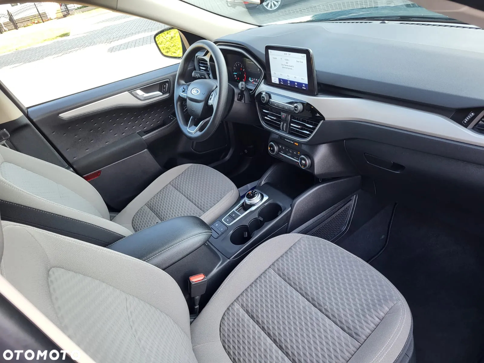 Ford Kuga - 7