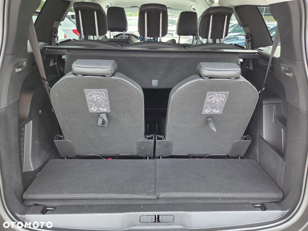 Peugeot 5008 1.2 PureTech Allure Pack S&S EAT8 - 34