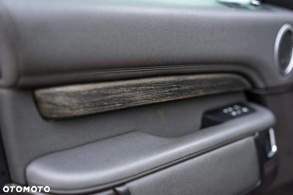 Land Rover Discovery ver-v-2-0-sd4-hse - 17