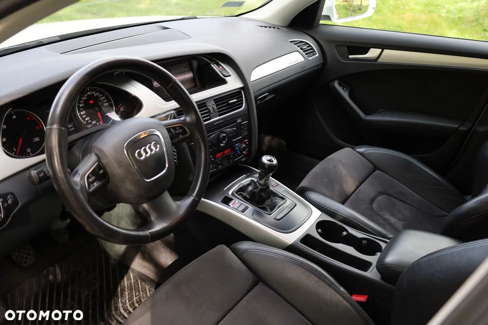 Audi A4 Allroad 2.0 TDI Quattro - 14