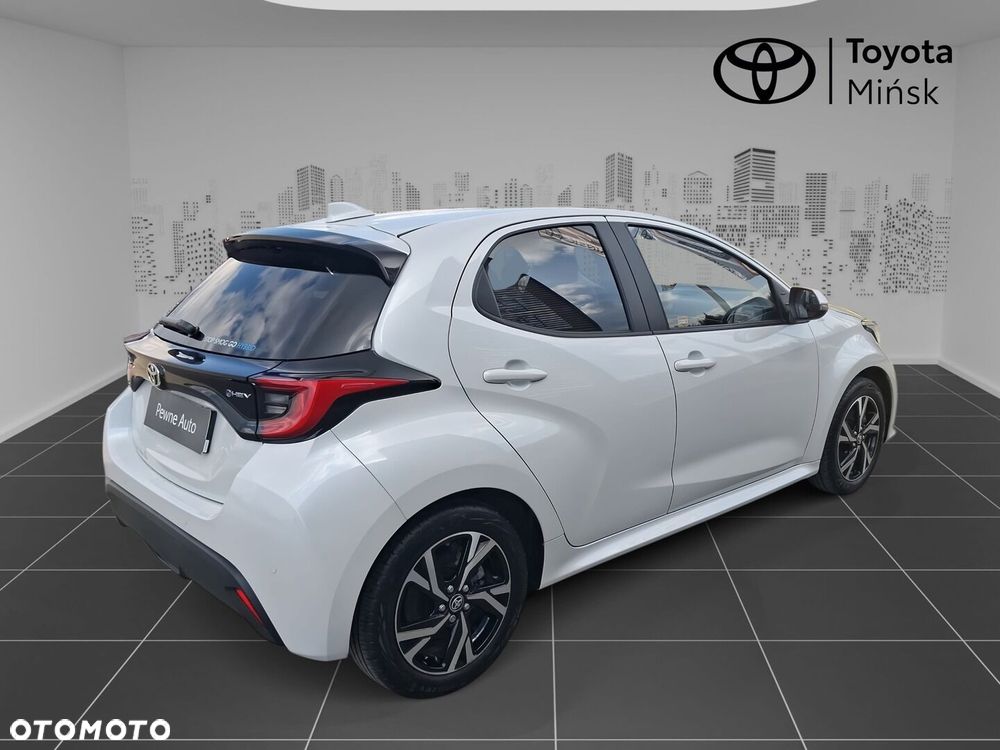 Toyota Yaris Hybrid 1.5 Style - 6