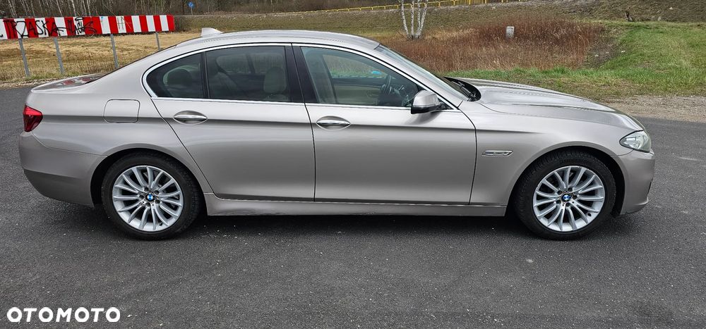 BMW Seria 5 530d xDrive Luxury Line - 8