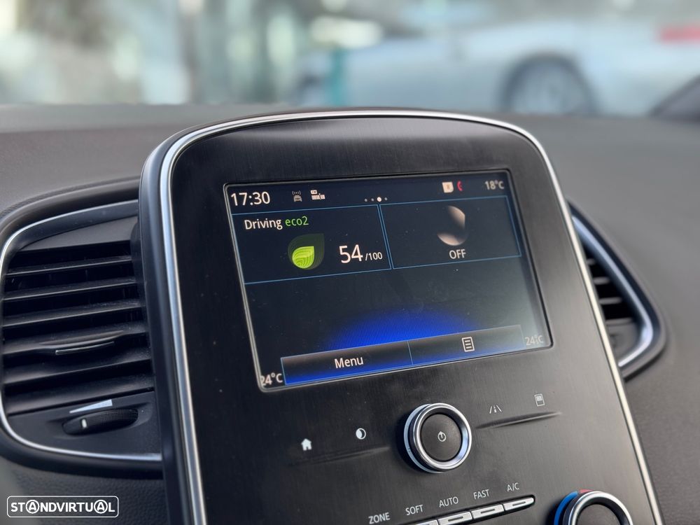 Renault Grand Scénic ENERGY dCi 110 EDC INTENS - 12