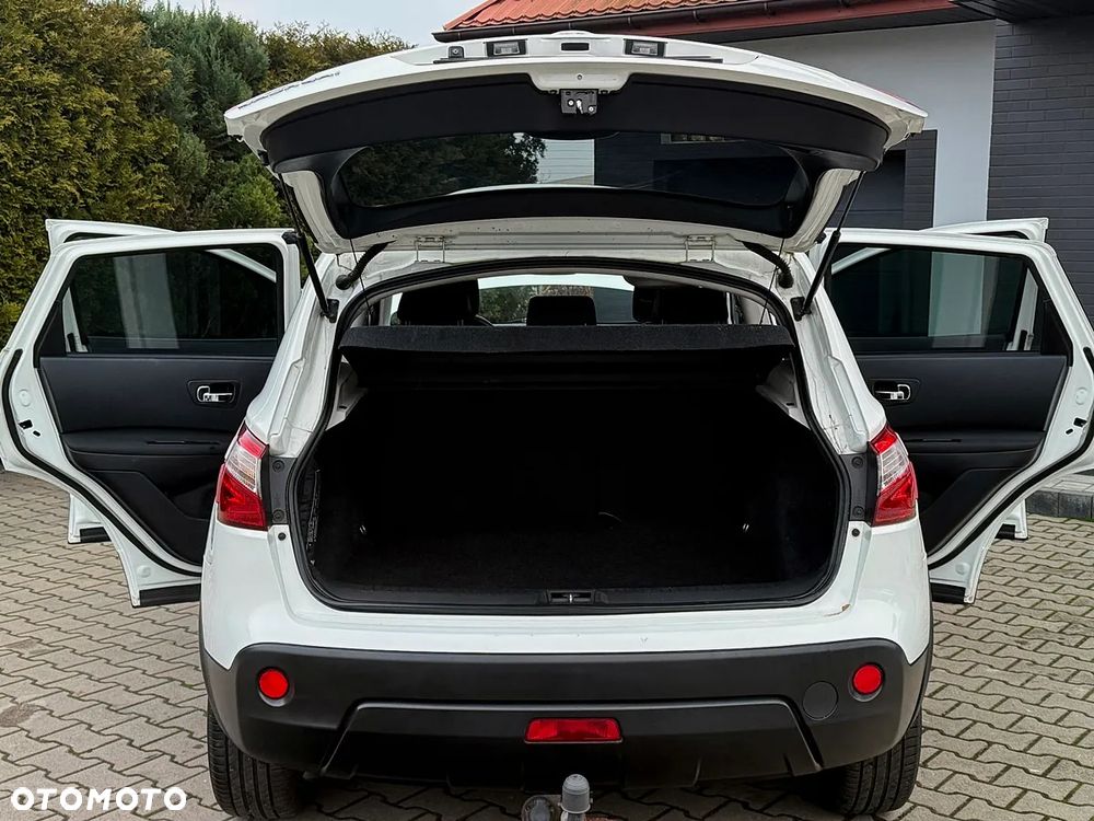 Nissan Qashqai 1.6 Tekna - 26