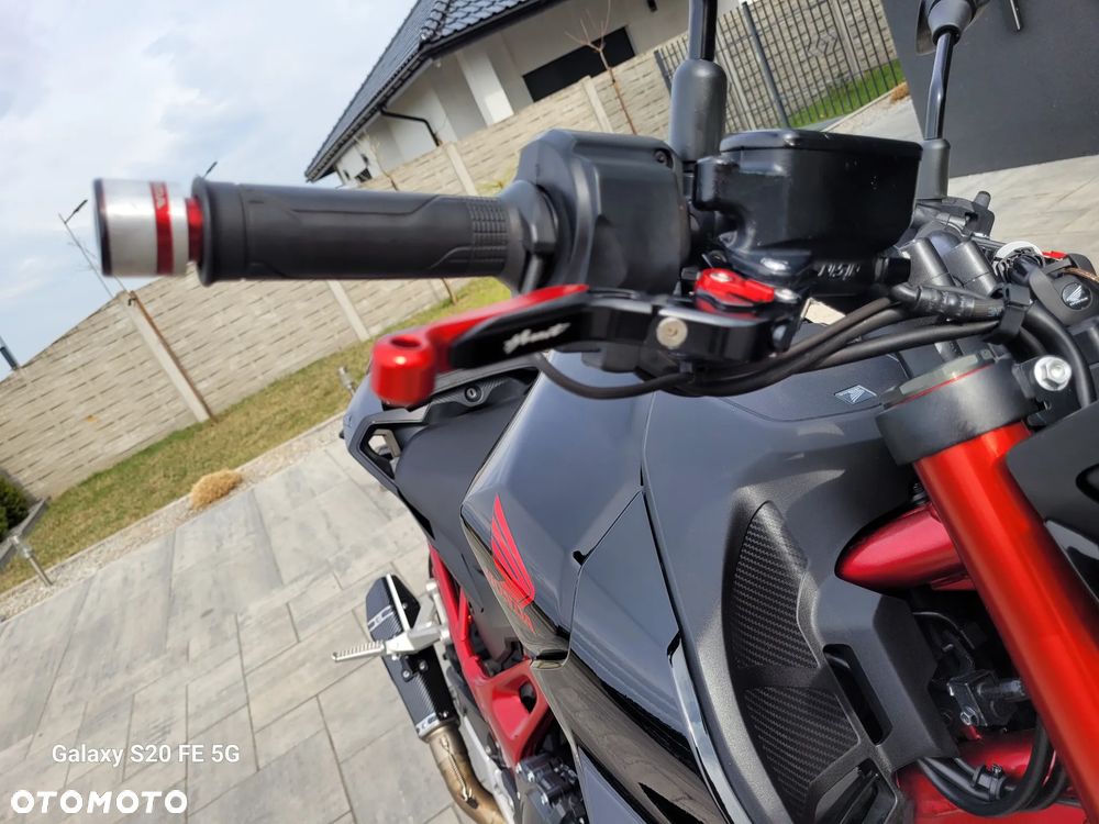 Honda CB - 21