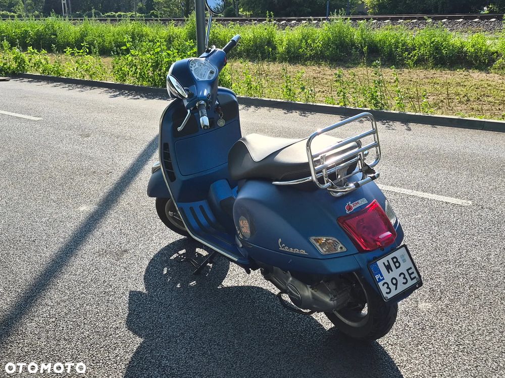 Vespa GTS - 3
