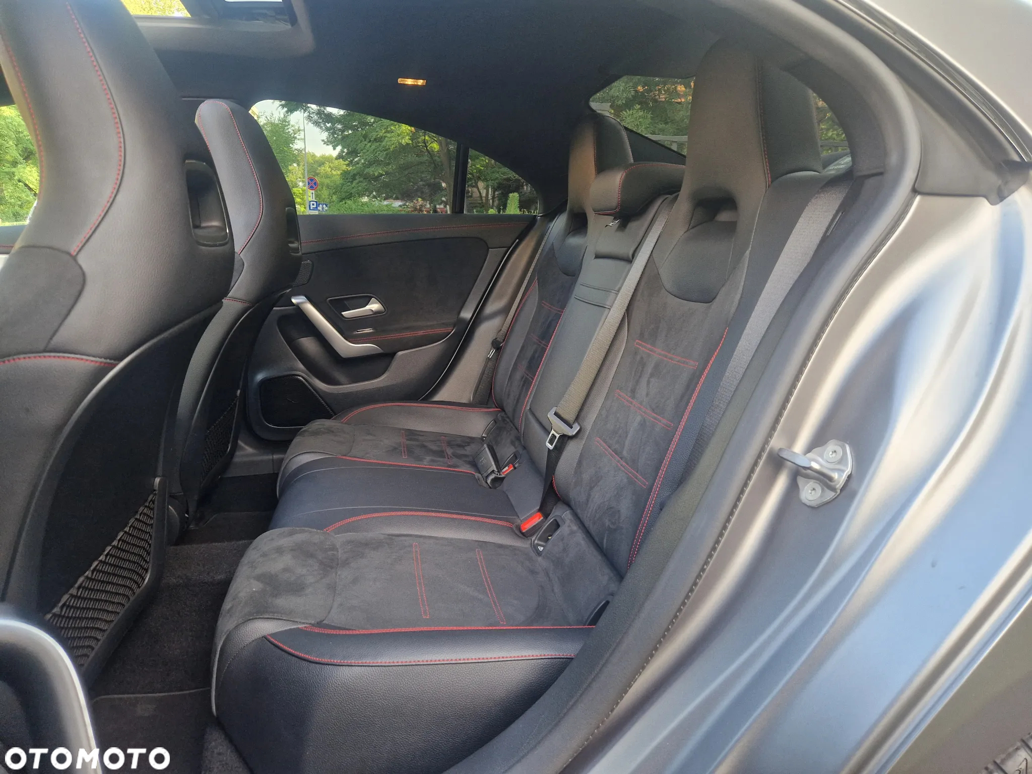 Mercedes-Benz CLA 200 AMG Line 7G-DCT - 22