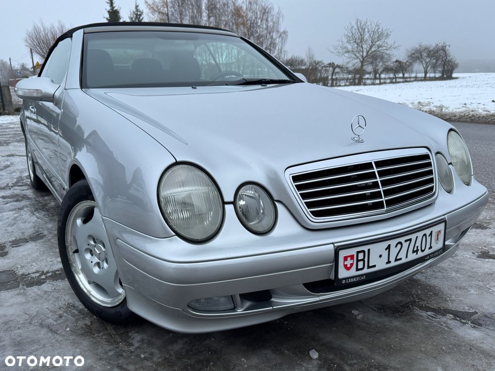 Mercedes-Benz CLK - 9