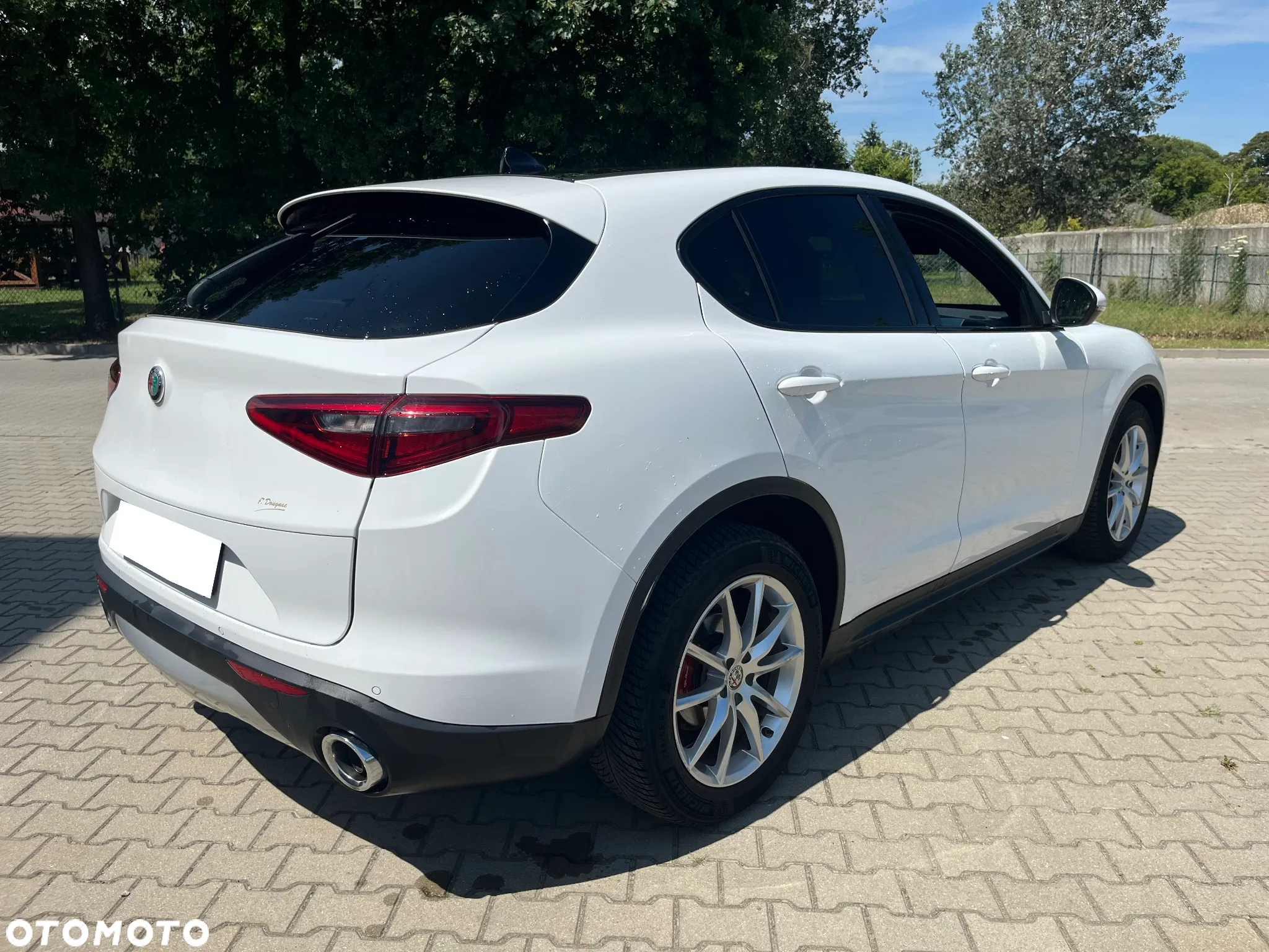 Alfa Romeo Stelvio 2.2 Diesel 16V AT8-Q4 Executive - 3
