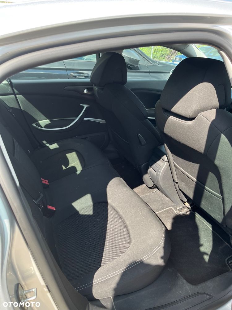 Citroën C5 1.6 HDi Attraction - 9