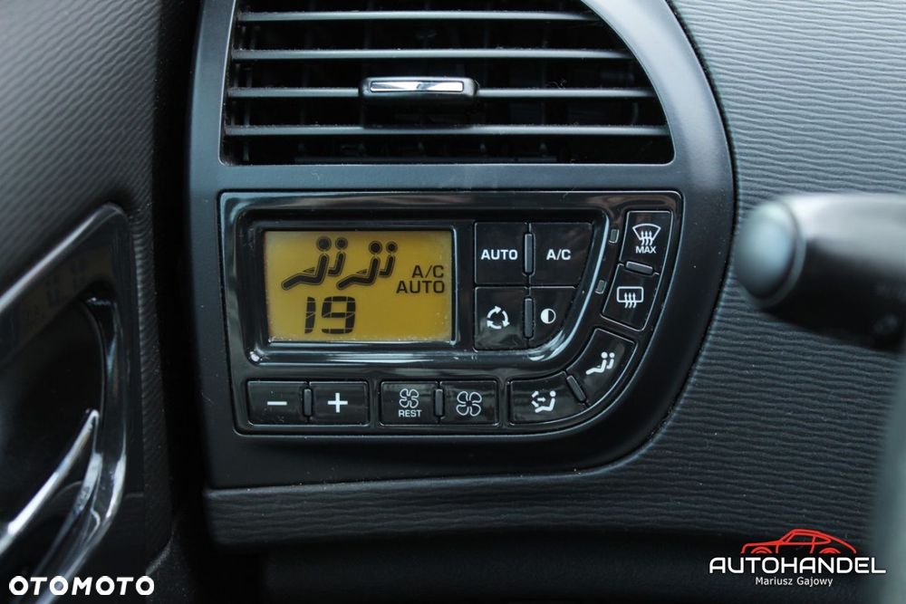 Citroën C4 Picasso - 8