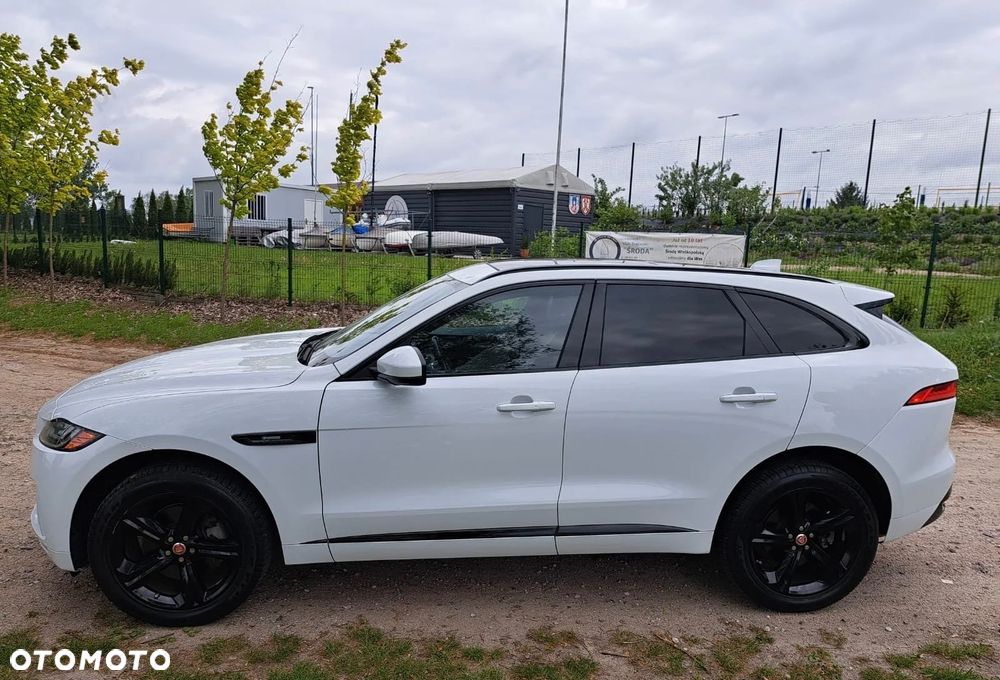 Jaguar F-Pace - 6