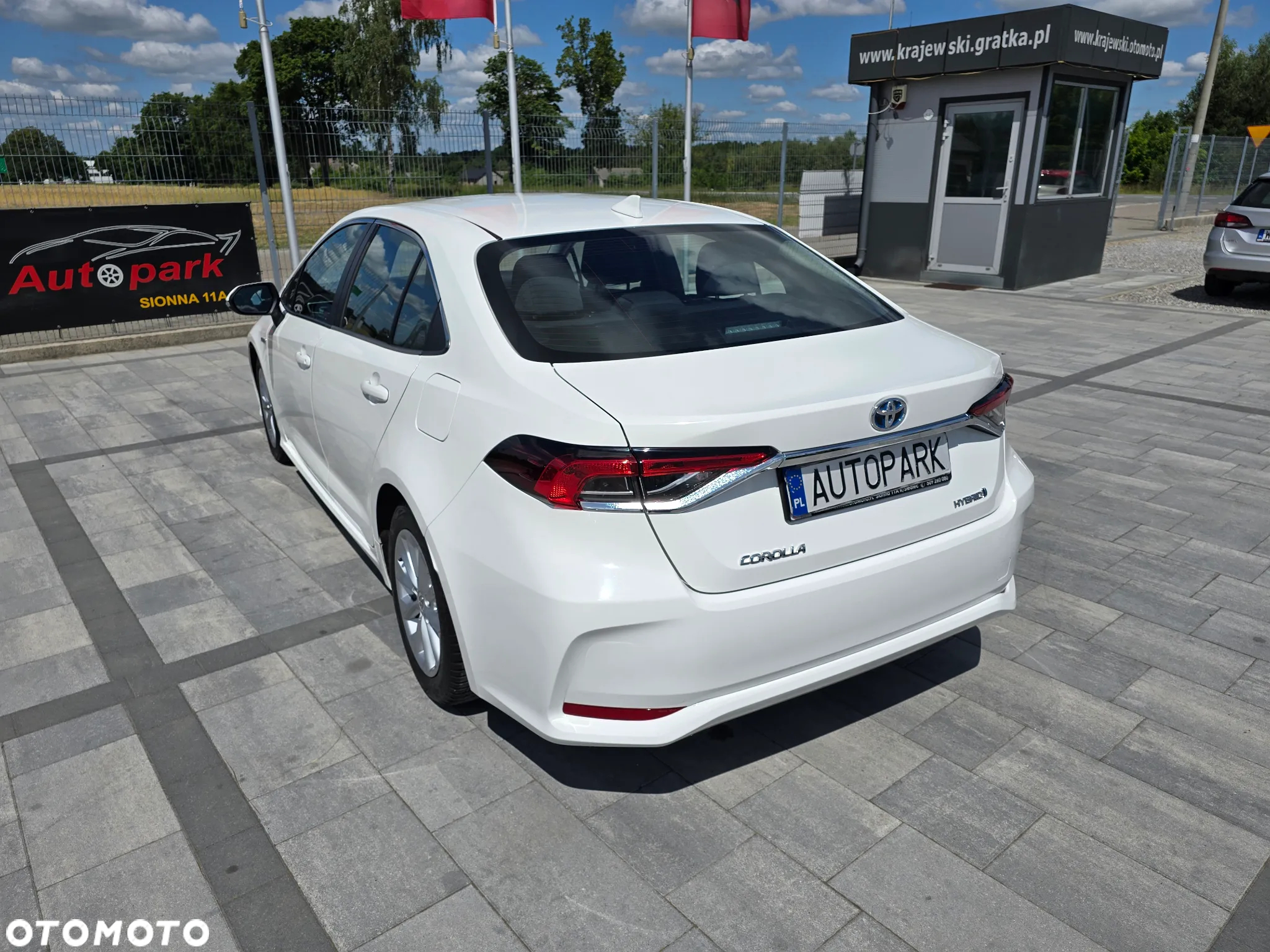Toyota Corolla 1.8 Hybrid GPF Comfort - 13