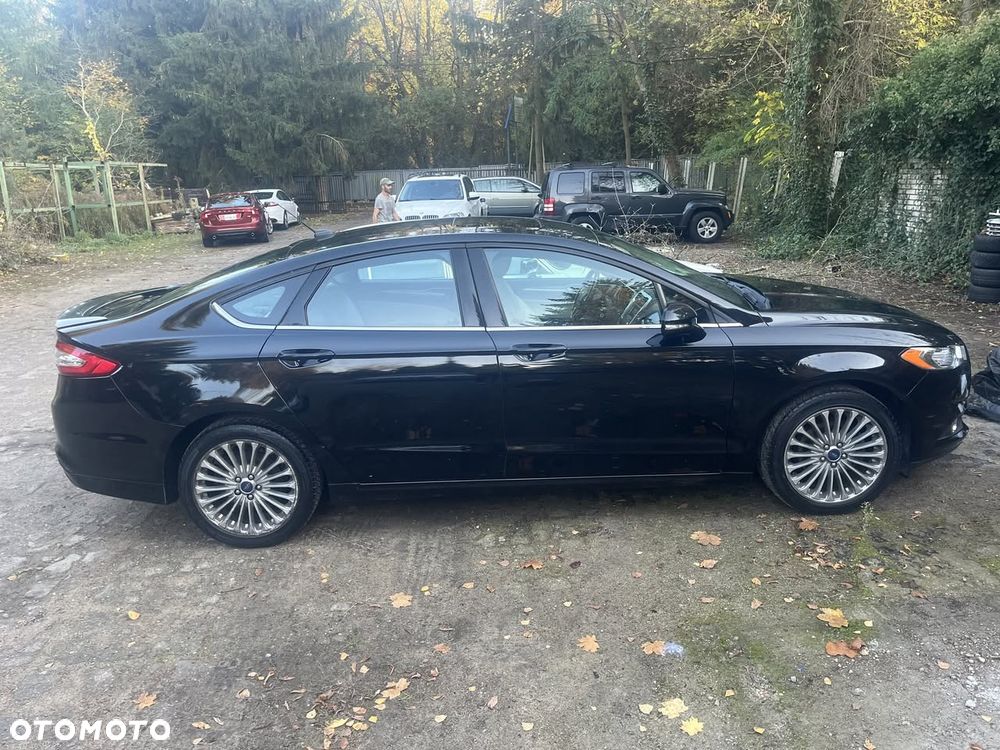 Ford Fusion - 11