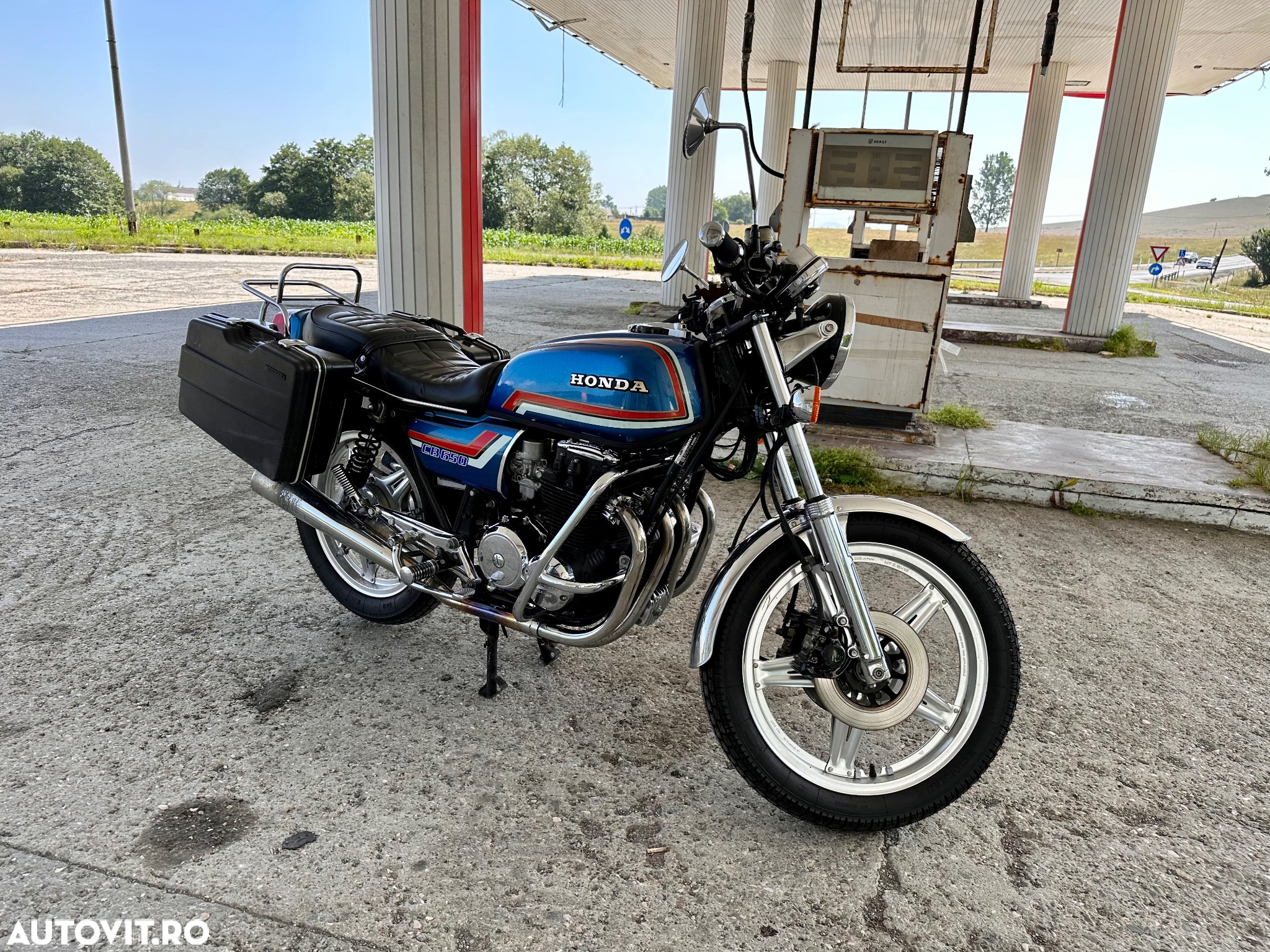 Honda CB 650R - 4