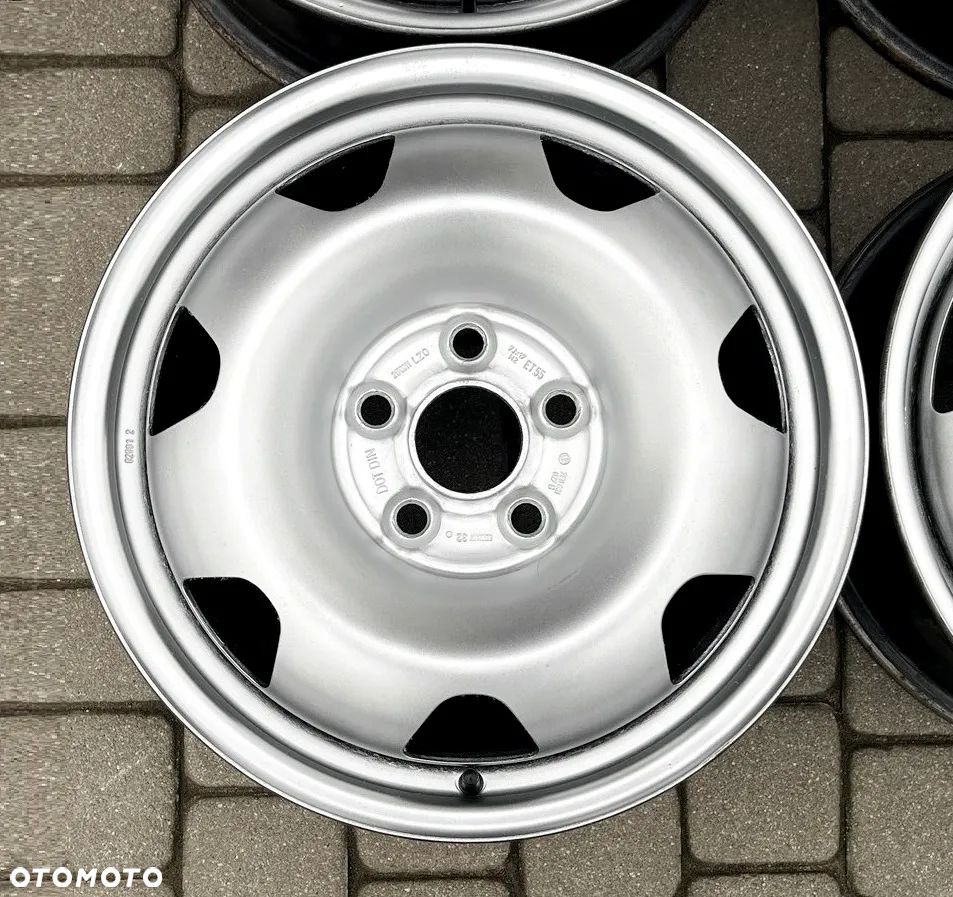 FELGI STALOWE 17 SREBRNE FELGA VW T5 LIFT T6 CARAVELLE DOKA MULTIVAN TRANSPORTER AMAROK 5x120 ET55 7Jx17H2 R17 7E0601027B - 2
