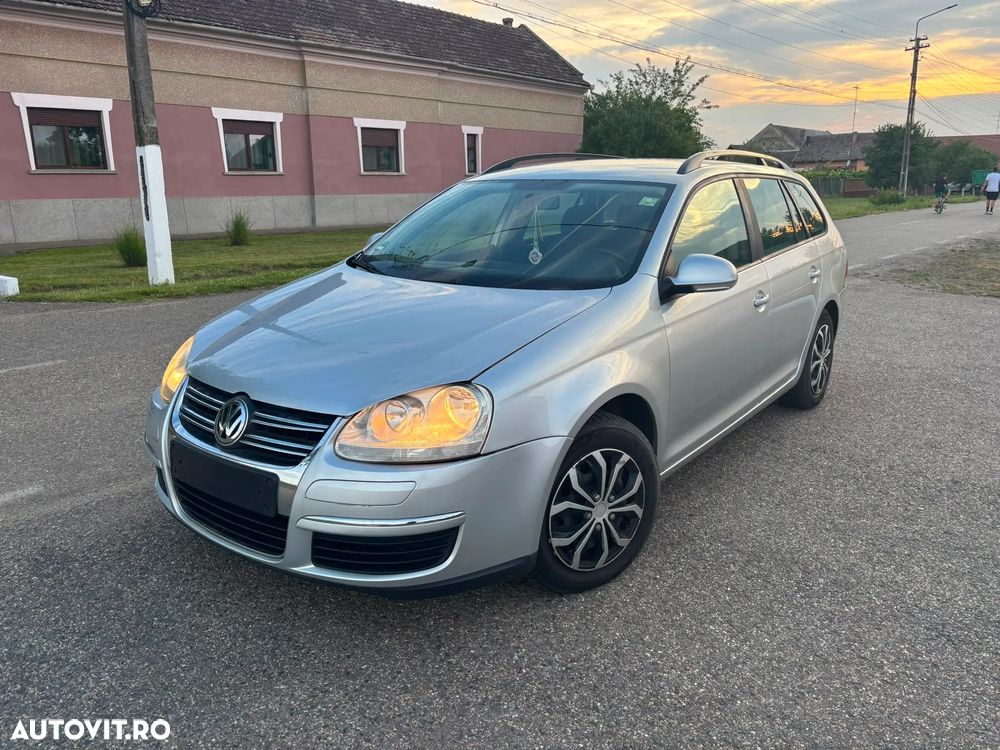 Volkswagen Golf 1.9 TDI DPF Comfortline BlueMotion - 1
