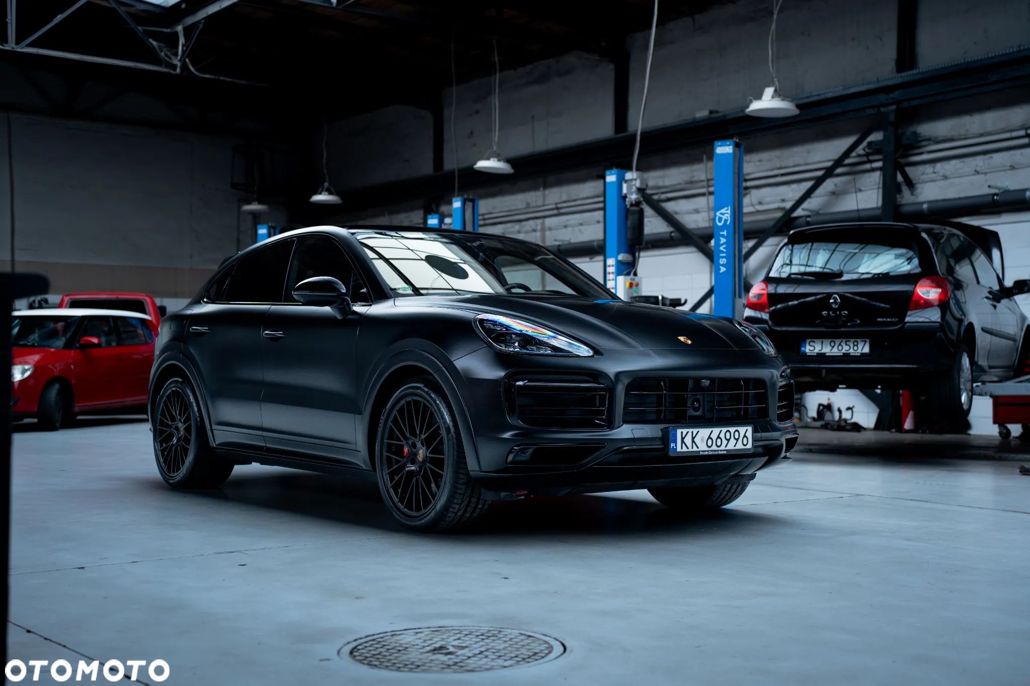 Porsche Cayenne Coupe GTS - 1