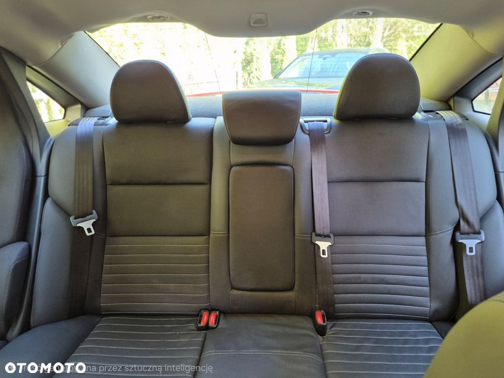 Volvo S40 2.0D DPF Momentum - 5