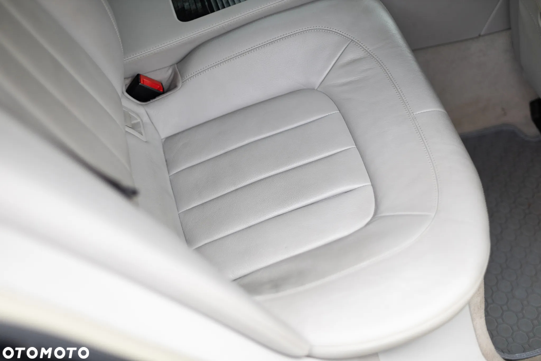 Mercedes-Benz CLS 350 CDI BlueEff - 23