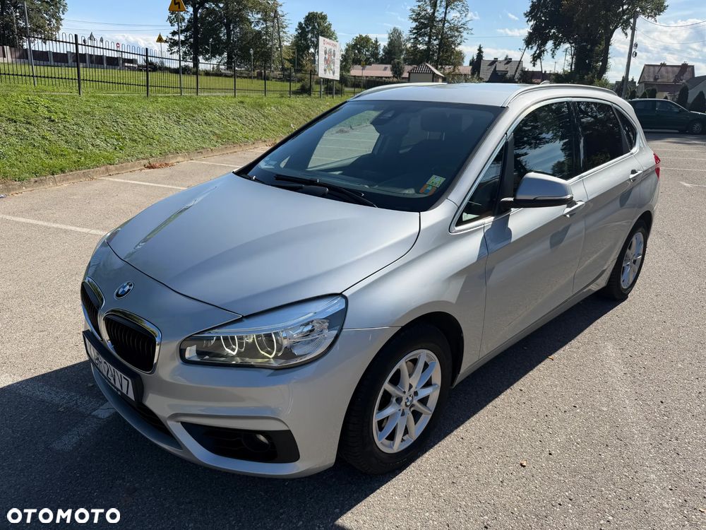 BMW Seria 2 218d - 1