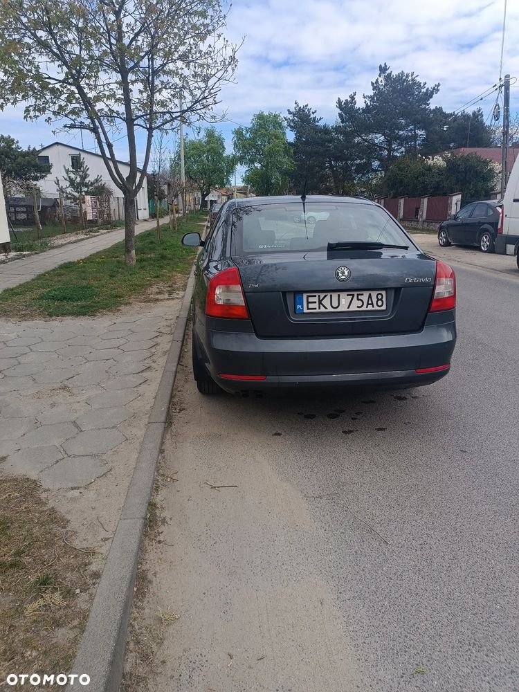 Skoda Octavia 1.4 TSI Ambiente - 3