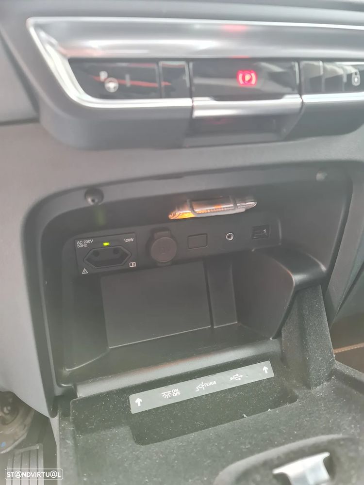 Citroën C4 Spacetourer PureTech 130 Stop&Start SHINE - 9