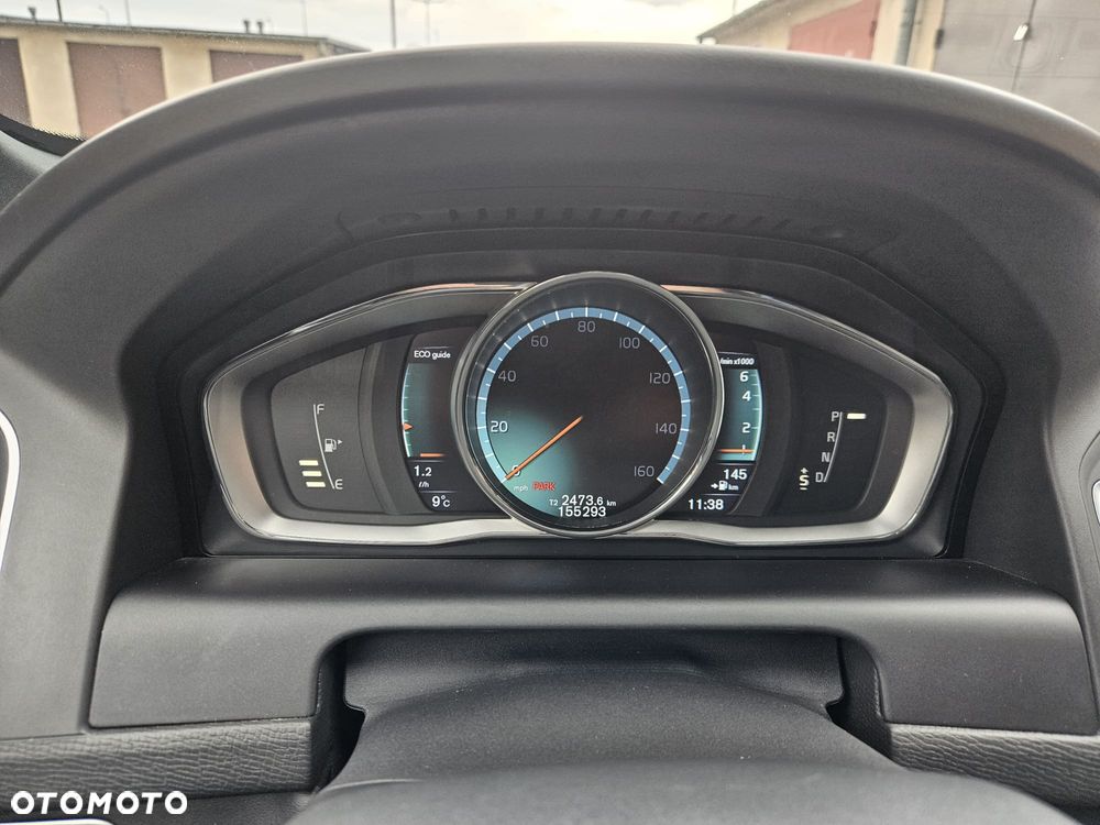 Volvo XC 60 T6 AWD Geartronic Summum - 18