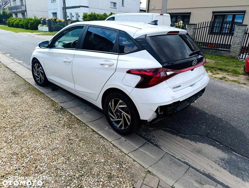 Hyundai i20 - 15