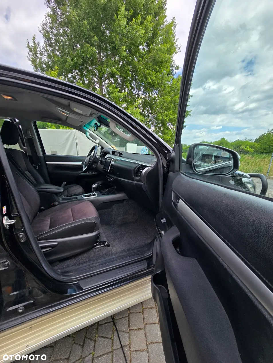 Toyota Hilux 2.4 D-4D Double Cab SR 4x4 - 17