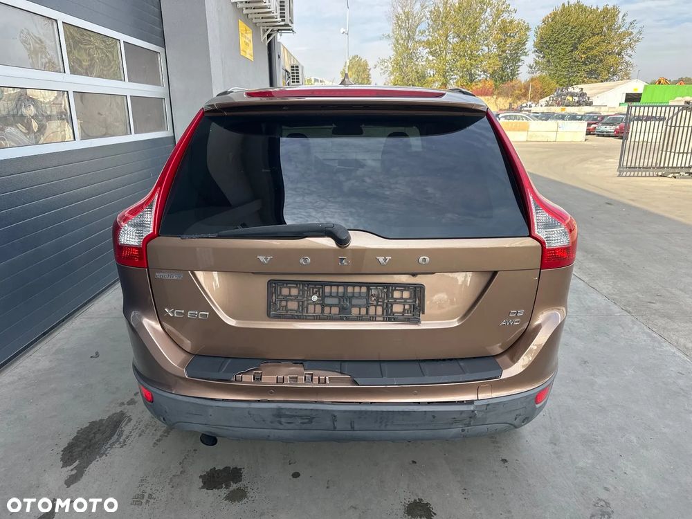 Volvo XC 60 D5 AWD Summum - 3