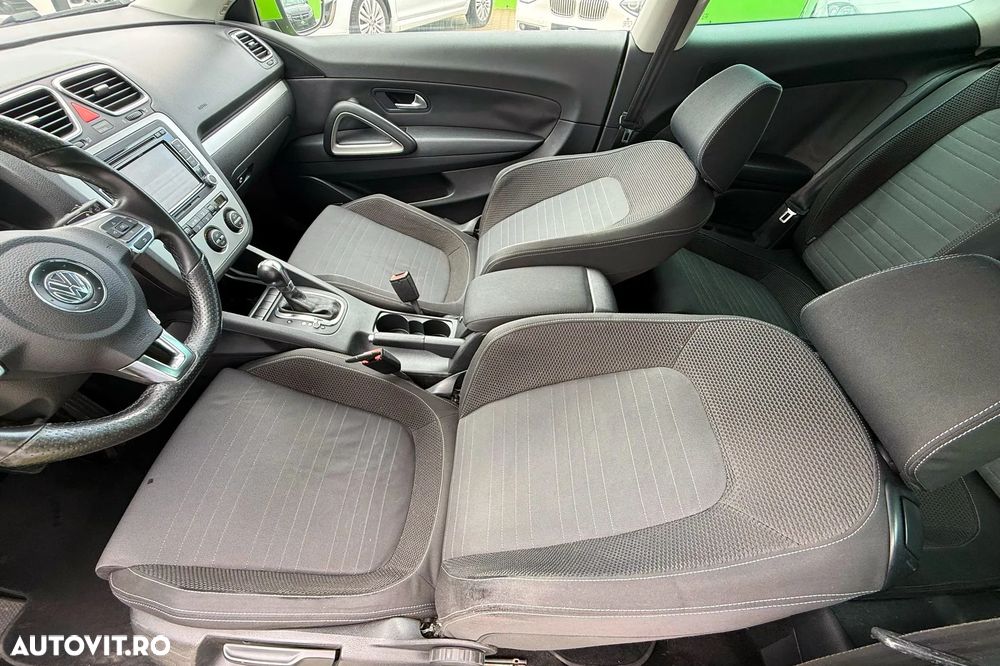 Volkswagen Scirocco 1.4 TSI DSG Life - 20