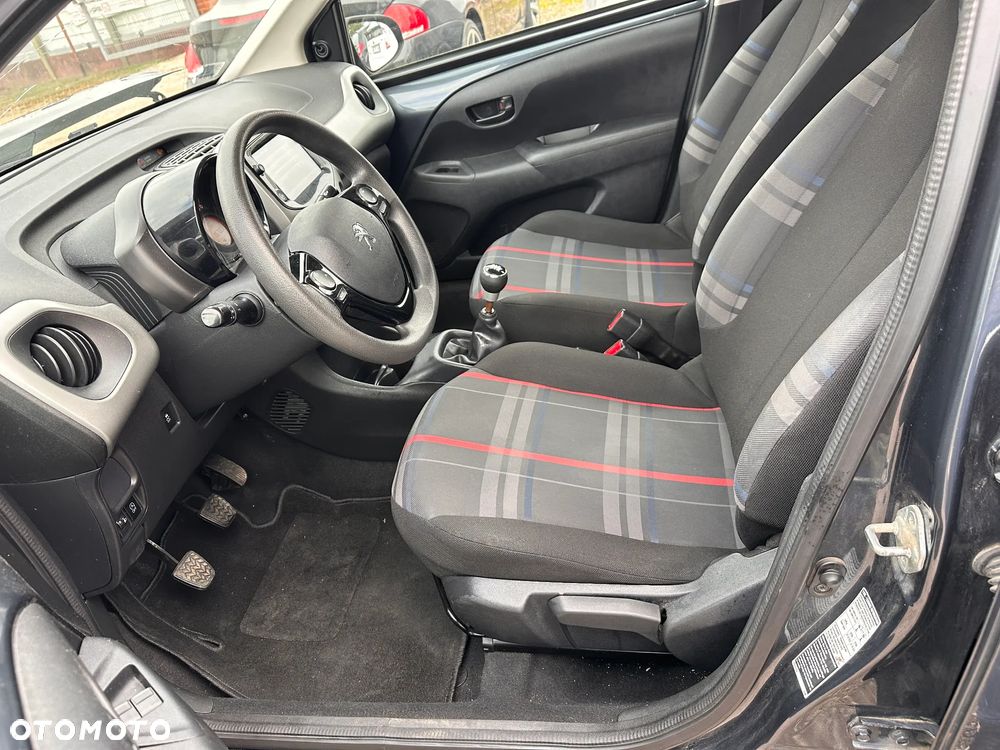 Peugeot 108 - 10