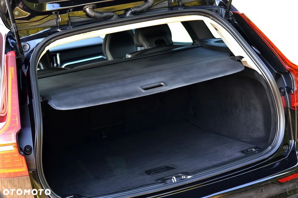Volvo V60 D3 Momentum Pro - 14