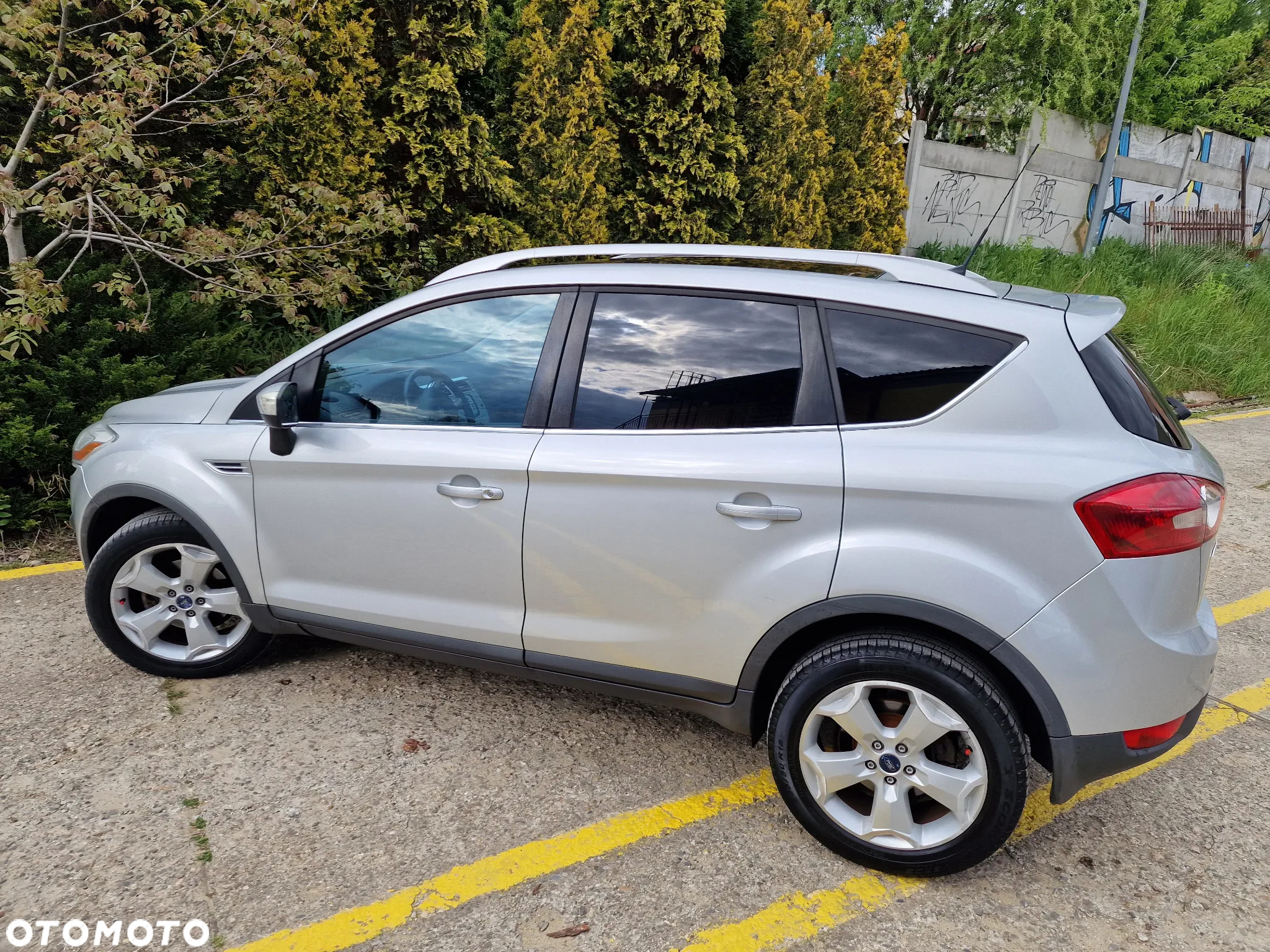 Ford Kuga 2.0 TDCi Titanium - 18