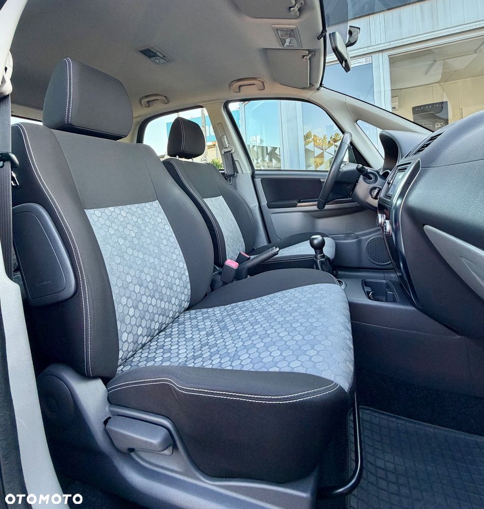 Suzuki SX4 1.6 Premium 4WD - 22