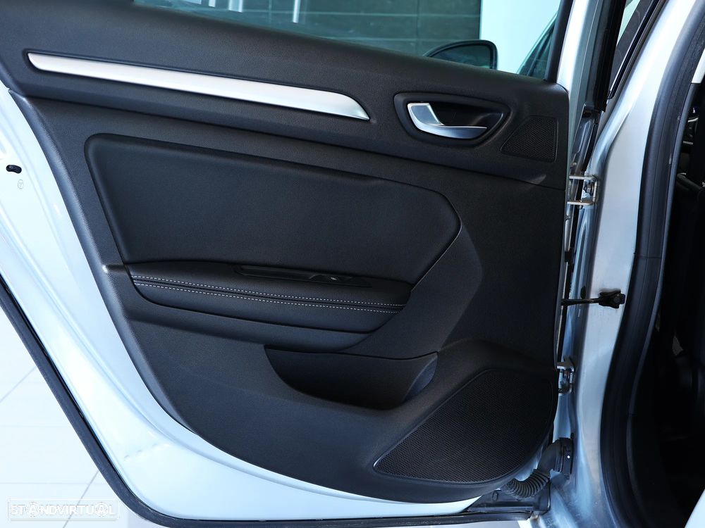 Renault Mégane Sport Tourer 1.5 Blue dCi Techno - 13